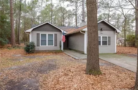 5494 Landview Pl, Hope Mills, NC 28348