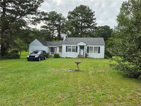 2983 Coleman Rd, Eastover, NC 28312