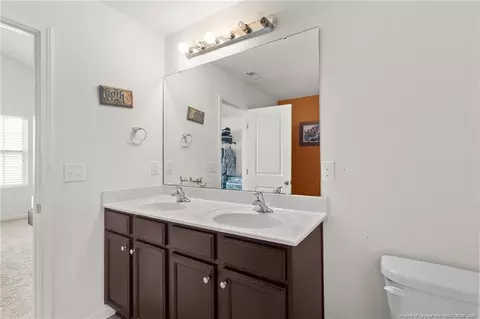 Bath - 422 Botanical Ct, Bunnlevel, NC 28323 photo 3 of 4