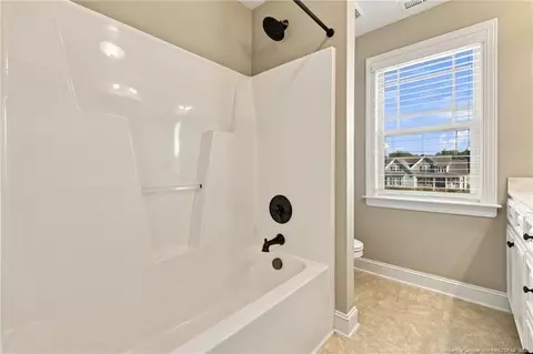 Bath - 39 Walnut Grove Dr, Bunnlevel, NC 28323 photo 4 of 5