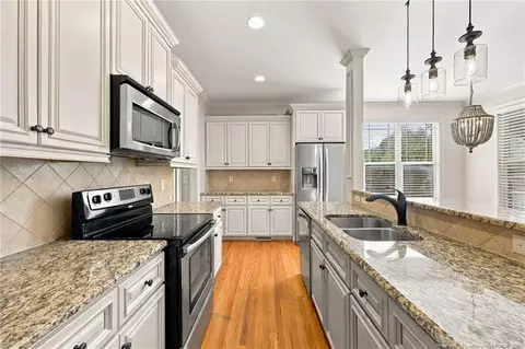 Kitchen - 39 Walnut Grove Dr, Bunnlevel, NC 28323 photo 3 of 5