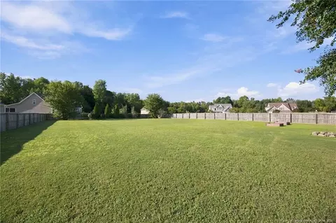 Exterior - 39 Walnut Grove Dr, Bunnlevel, NC 28323 photo 8 of 10