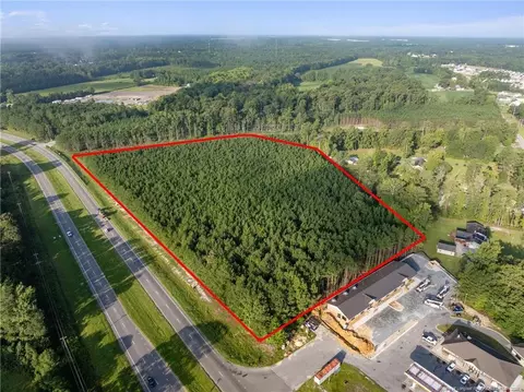 S Nc 87 Hwy, Fayetteville, NC 28306