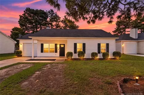 3823 Goforth Dr, Hope Mills, NC 28348