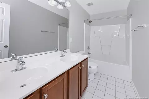 Bath - 32 Basket Oak Dr, Bunnlevel, NC 28323 photo 1 of 5