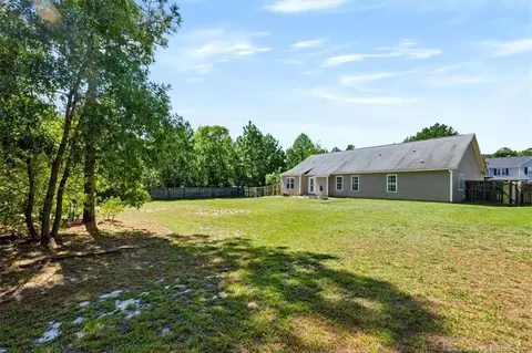 Exterior - 32 Basket Oak Dr, Bunnlevel, NC 28323 photo 11 of 11