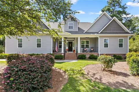2 Macon Ln, Pinehurst, NC 28374