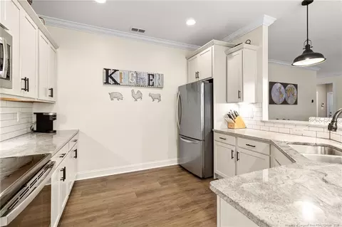 Kitchen - 2 Macon Ln, Pinehurst, NC 28374 photo 2 of 5