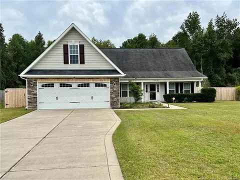 6520 Valley Falls Rd, Hope Mills, NC 28348