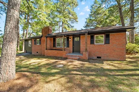 3900 Daytona Rd, Fayetteville, NC 28311