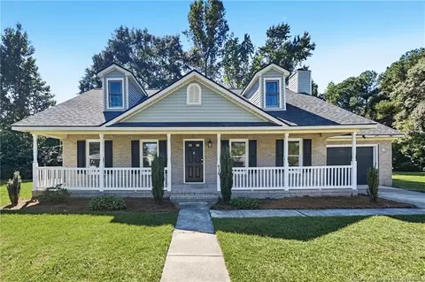 836 Chevy Chase St, Fayetteville, NC 28306