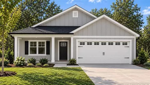 6342 Bailey Lake Rd, Fayetteville, NC 28304