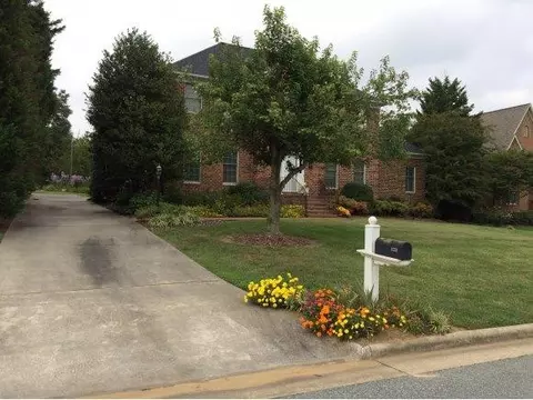 123 Georgetowne Dr, Elon, NC 27244 photo 3