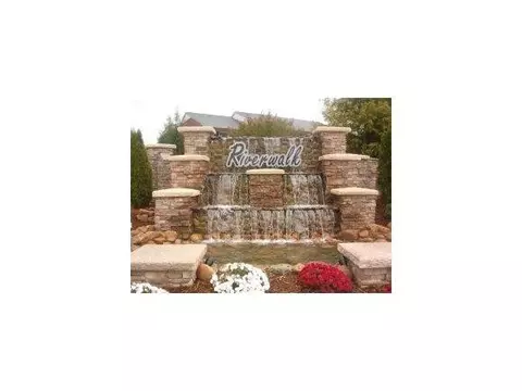 1324 Raspberry Run, Graham, NC 27253 photo 4