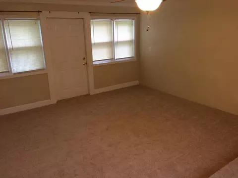 500 Westgate Dr, Elon, NC 27244 photo 4