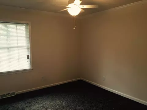 2589 Hyde St, Burlington, NC 27217 photo 14