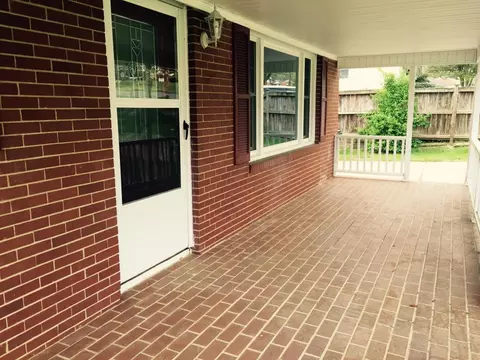 2589 Hyde St, Burlington, NC 27217 photo 2