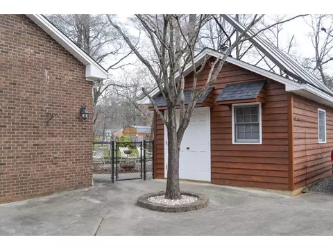 665 Cable Rd, Elon, NC 27244 photo 2