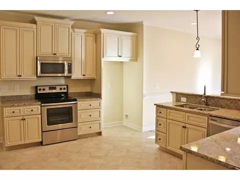 2140 Longshadow Dr, Graham, NC 27253 photo 9