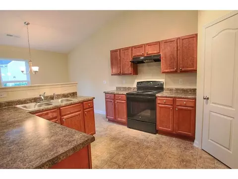 2019 Softwind Dr, Graham, NC 27253 photo 4
