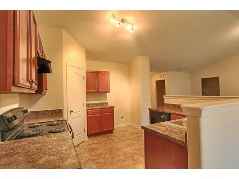 2019 Softwind Dr, Graham, NC 27253 photo 6