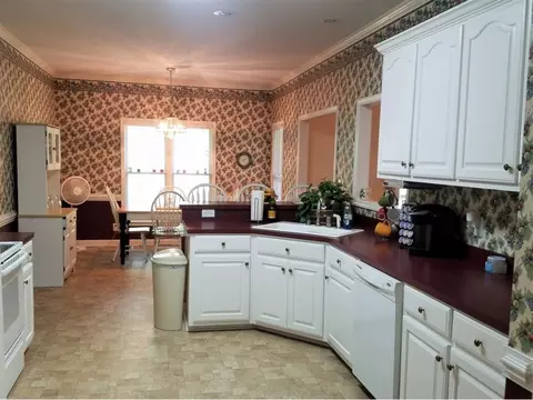 805 Brookview Dr, Elon, NC 27244 photo 13