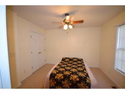 229 Christopher Dr, Burlington, NC 27217 photo 13