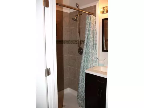 2319 Moran St, Burlington, NC 27215 photo 11