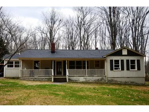 504 E Graham St, Mebane, NC 27302 photo 1