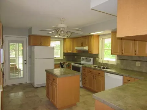 109 Trinity Dr, Elon, NC 27244 photo 7