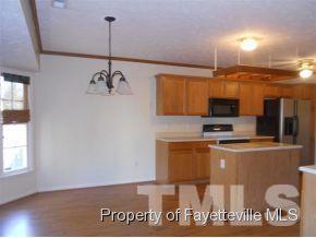 112 Tanner Loop, Raeford, NC 28376 photo 5
