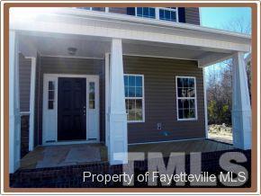 125 Honor Ln, Bunnlevel, NC 28323 photo 2
