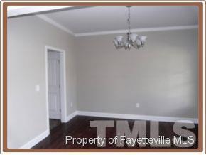 125 Honor Ln, Bunnlevel, NC 28323 photo 4