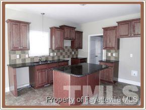 125 Honor Ln, Bunnlevel, NC 28323 photo 6