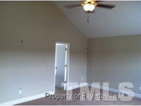 173 Eclipse Ct, Raeford, NC 28376 photo 5