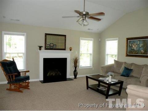 31 Victorian Oak Ct, Bunnlevel, NC 28323 photo 3