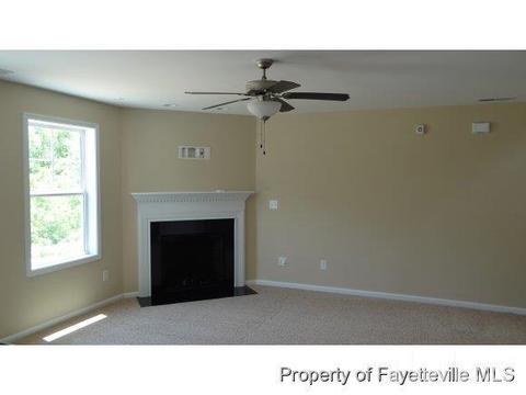 529 New Castle Ln, Spring Lake, NC 28390 photo 12