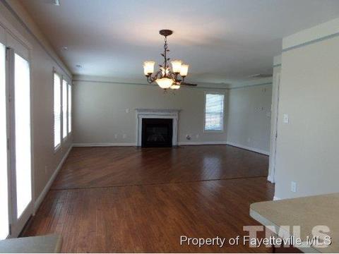 360 Valley Oak Dr, Bunnlevel, NC 28323 photo 5