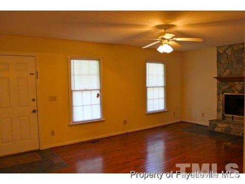 20 Clyde Ln, Cameron, NC 28326 photo 3