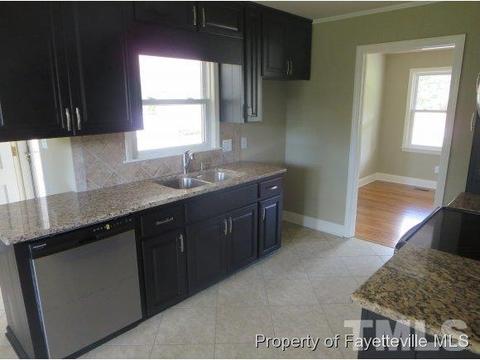 1206 Guy Ave, Dunn, NC 28334 photo 5