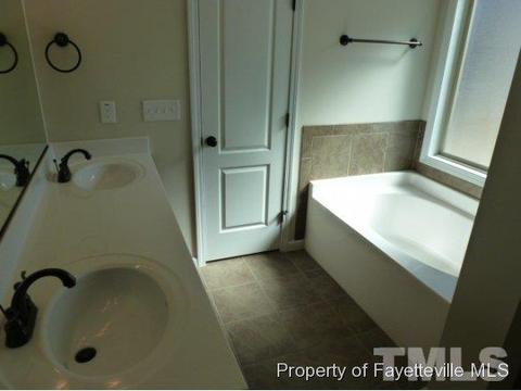 723 Botanical Ct, Bunnlevel, NC 28323 photo 9