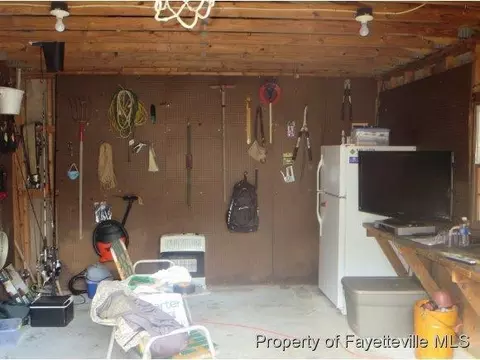 220 Robin Loop Rd, Dunn, NC 28334 photo 23