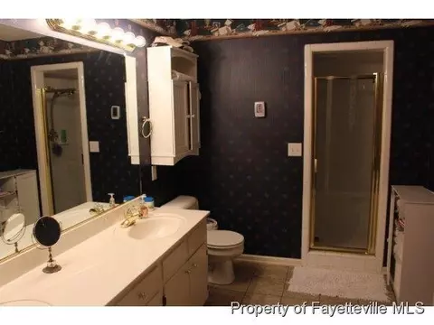 220 Robin Loop Rd, Dunn, NC 28334 photo 18