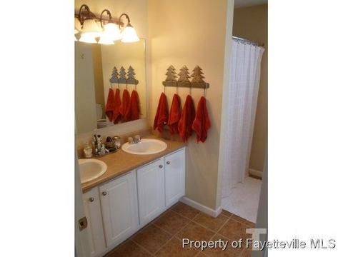 100 Falling Leaf Dr, Raeford, NC 28376 photo 15