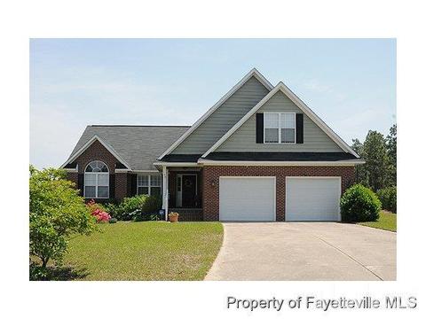 100 Falling Leaf Dr, Raeford, NC 28376 photo 1