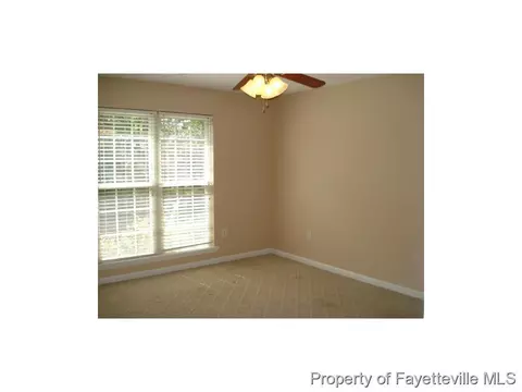 39 Oak Tree Ct, Dunn, NC 28334 photo 7