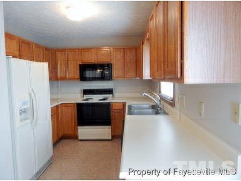 241 Eileen Dr, Spring Lake, NC 28390 photo 6