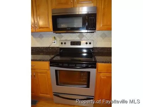 27 Commonwealth Ct, Cameron, NC 28326 photo 8