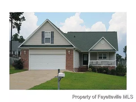 27 Commonwealth Ct, Cameron, NC 28326 photo 1