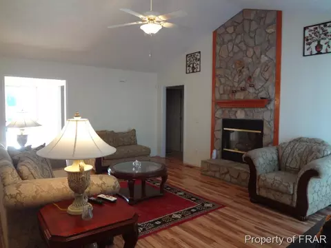 27 Commonwealth Ct, Cameron, NC 28326 photo 5